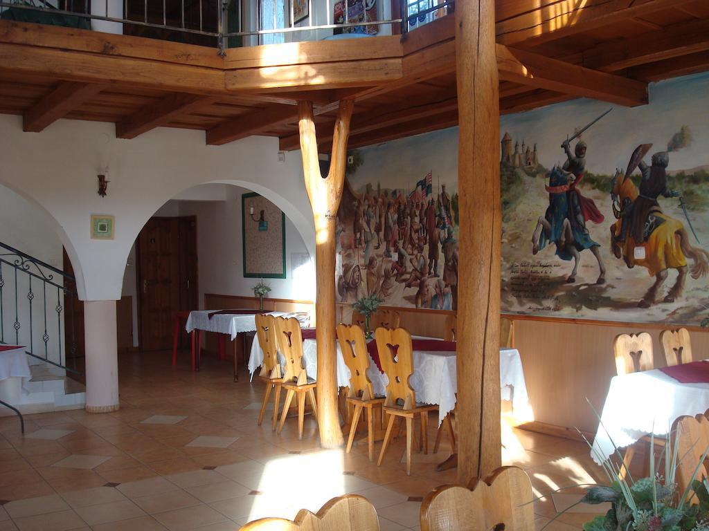 Cserhatvoelgy Panzio Alsotold Exterior foto